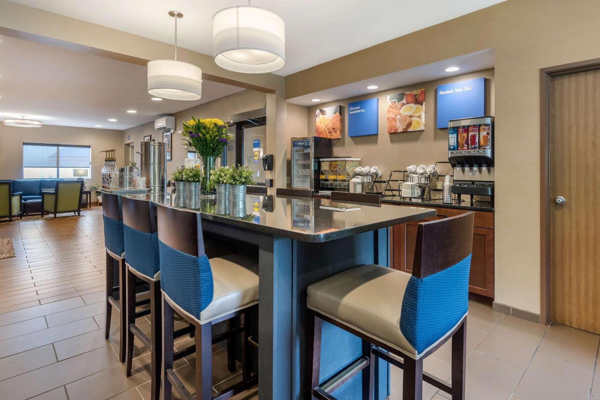 Comfort Inn Ellsworth - Bar Harbor Kültér fotó