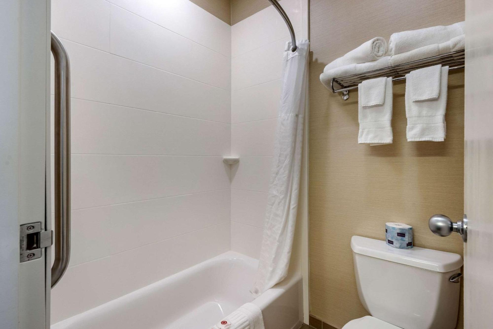 Comfort Inn Ellsworth - Bar Harbor Kültér fotó